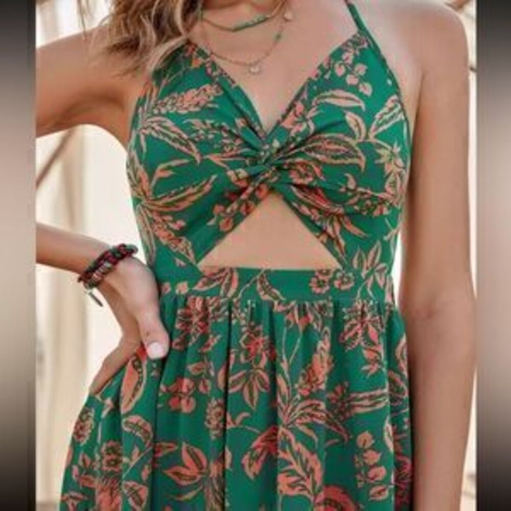 Boho floral print shirred cami maxi dress - Picture 3 of 3